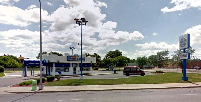 White Castle - Detroit - 6301 W Warren Ave (newer photo)